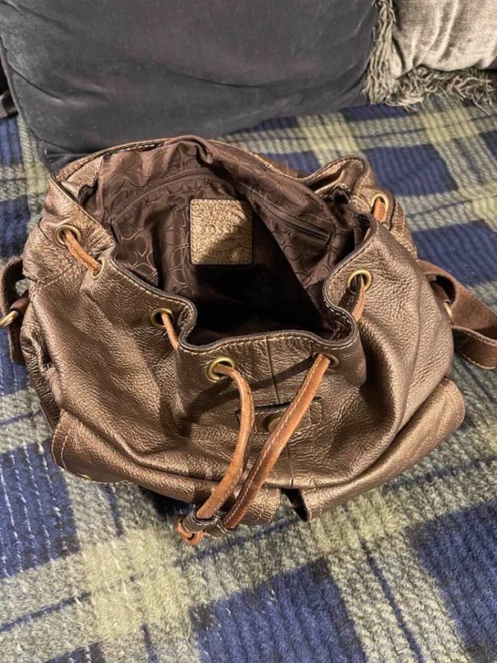FOSSIL Backpack/Purse - Picture 2 of 5